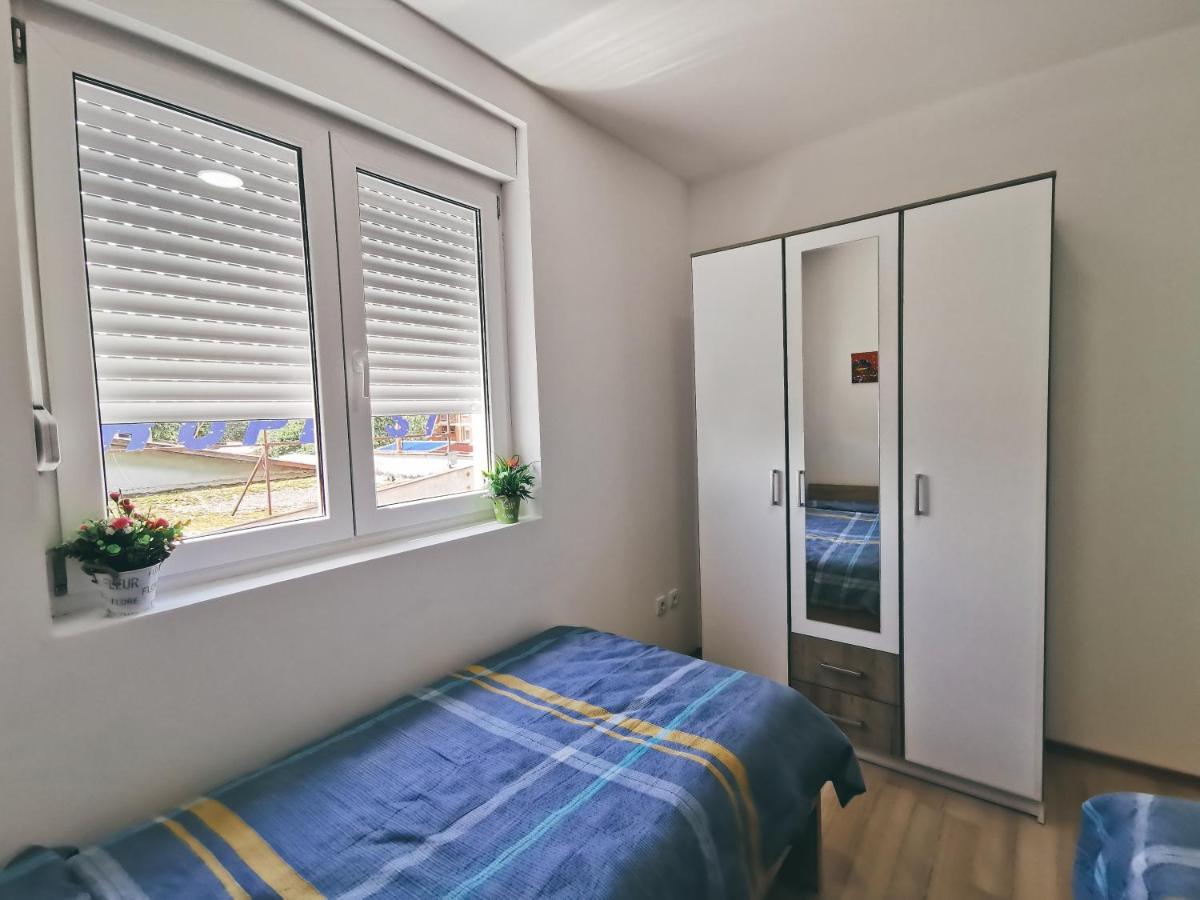 Διαμέρισμα Cozy Corner - Free Parking & Wi-fi Τσούπρια